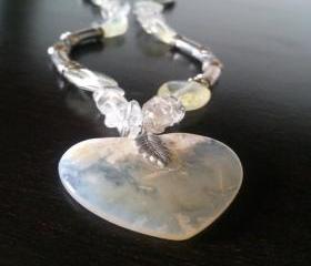 White and Clear Natural Stone Heart Pendant Necklace